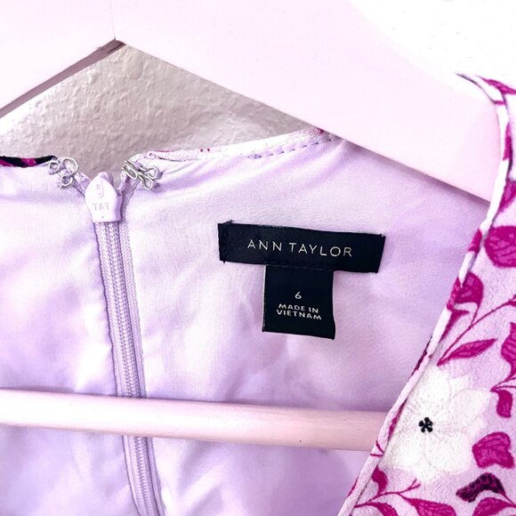 Ann Taylor Mixed Floral Midi Wrap Dress Women's Size 6 Purple Patchwork - Picture 5 of 8